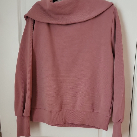 Varley Pink Ribbed Pullover - Picture 5 of 6